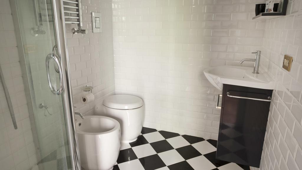 Italianway - Vigano Appartement Milaan Buitenkant foto